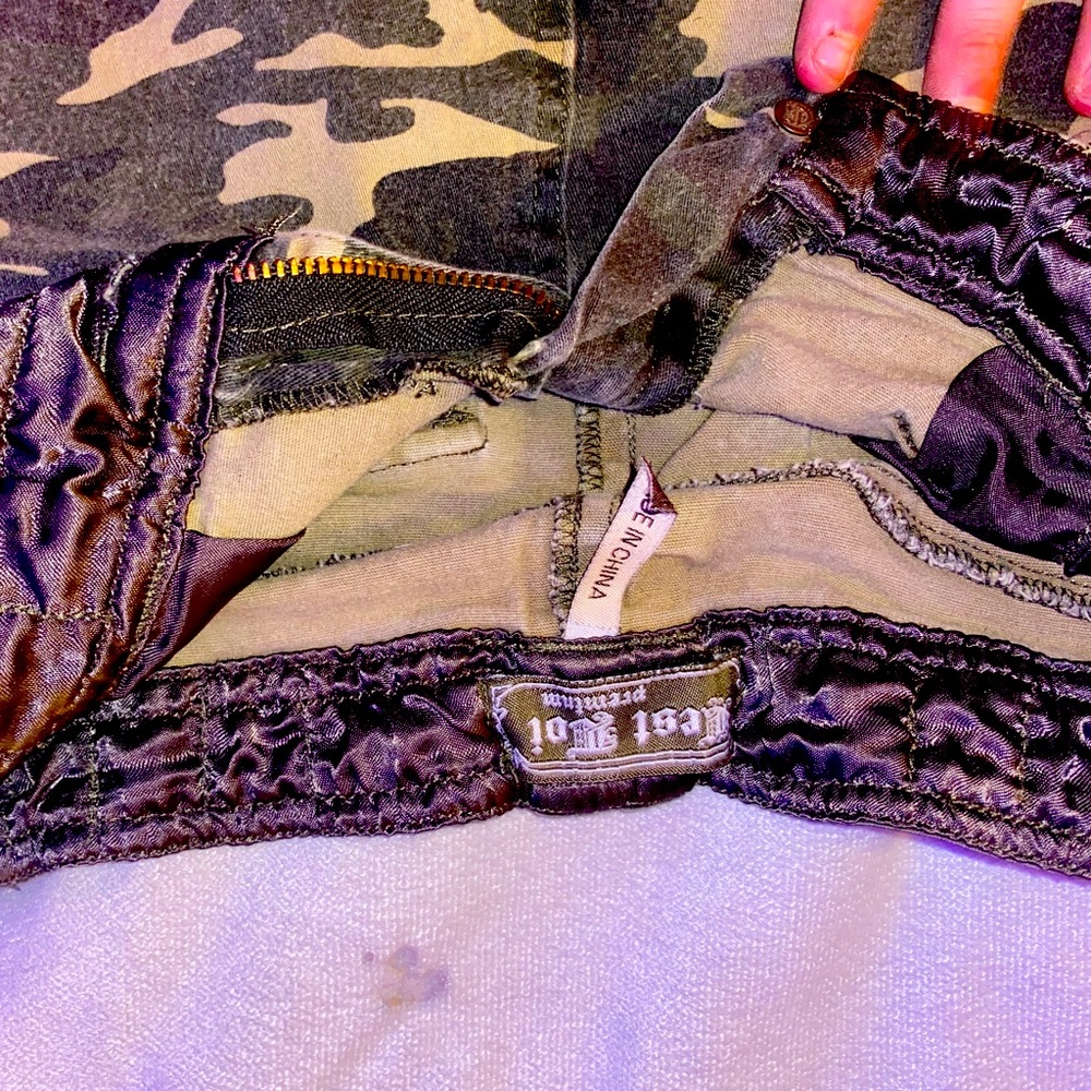Army print short short mini skirt size m west boi
